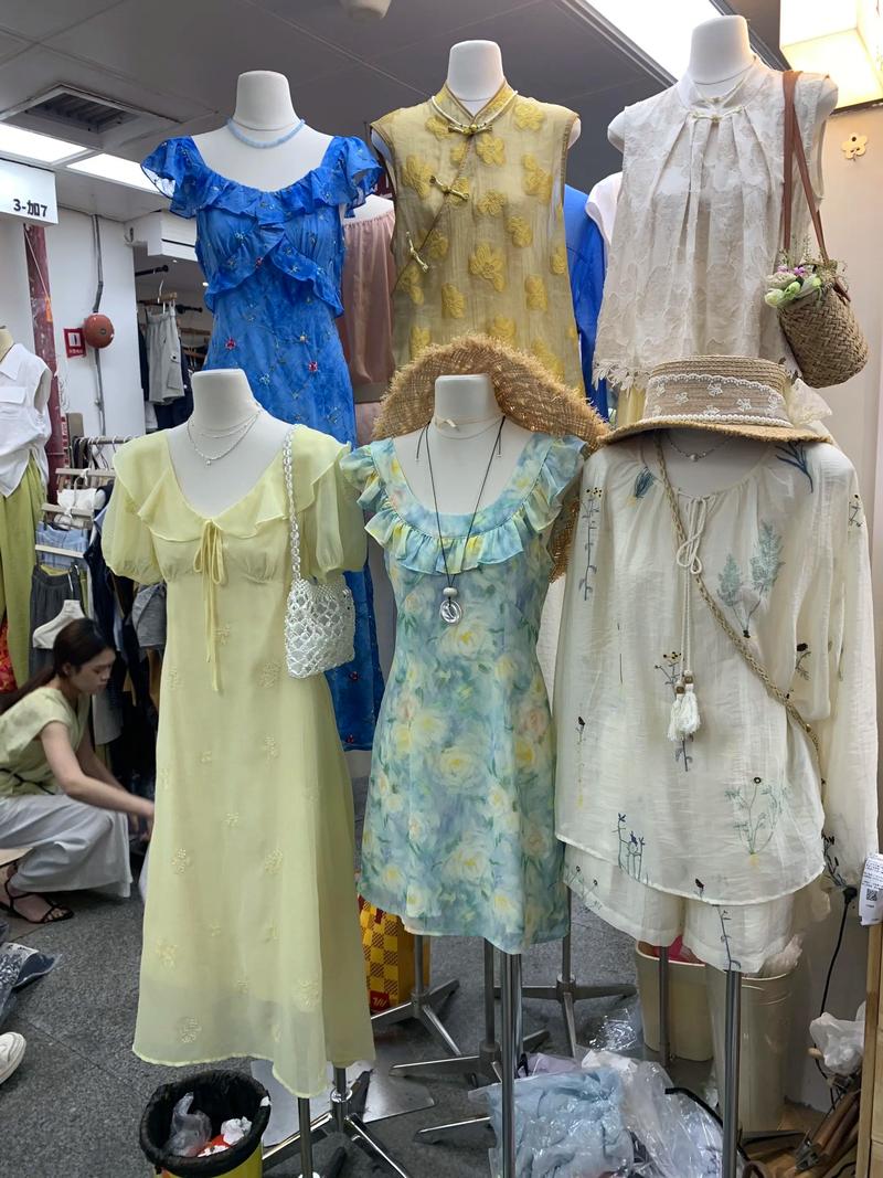 福建服饰公司的崛起与变革